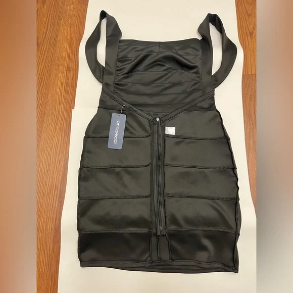 ♥️ FREE with any purchase 🙏🏽 NWT 🖤 Anna Kaci Little Black Dress bodycon - Picture 10 of 14
